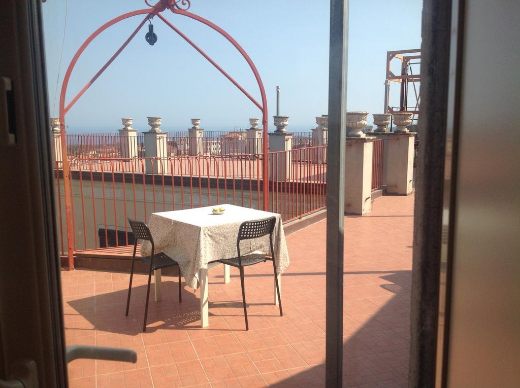 Terrazze Bella Epoque Bed & Breakfast Acireale Exterior photo