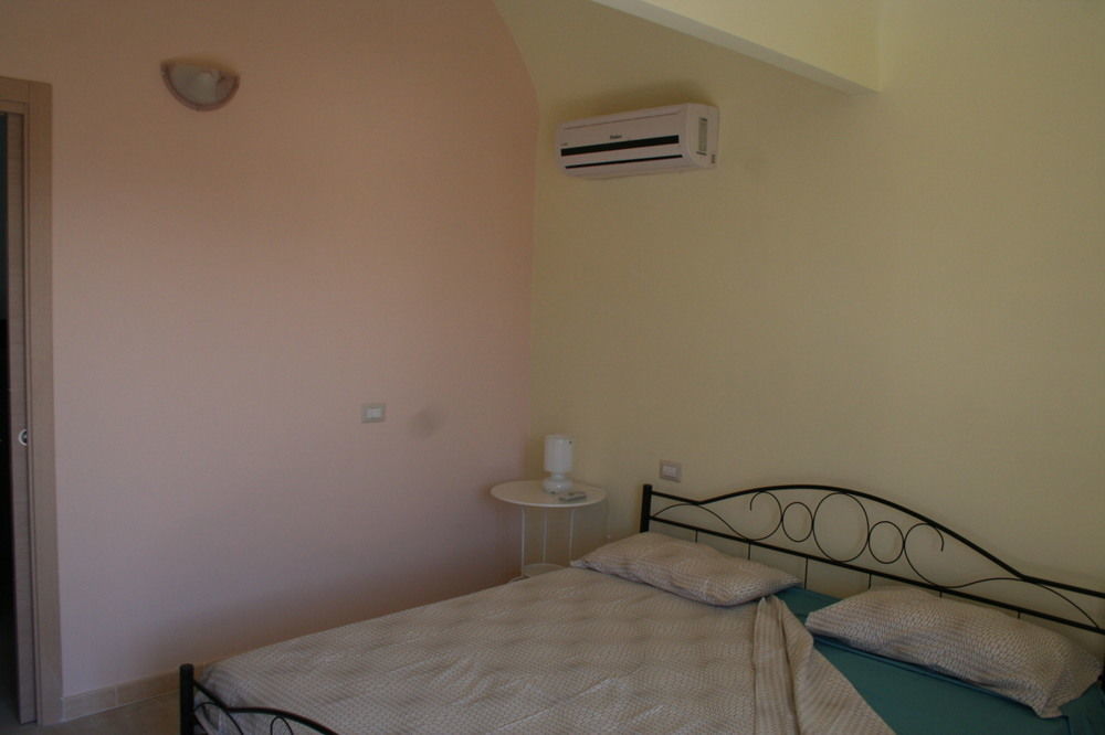 Terrazze Bella Epoque Bed & Breakfast Acireale Exterior photo