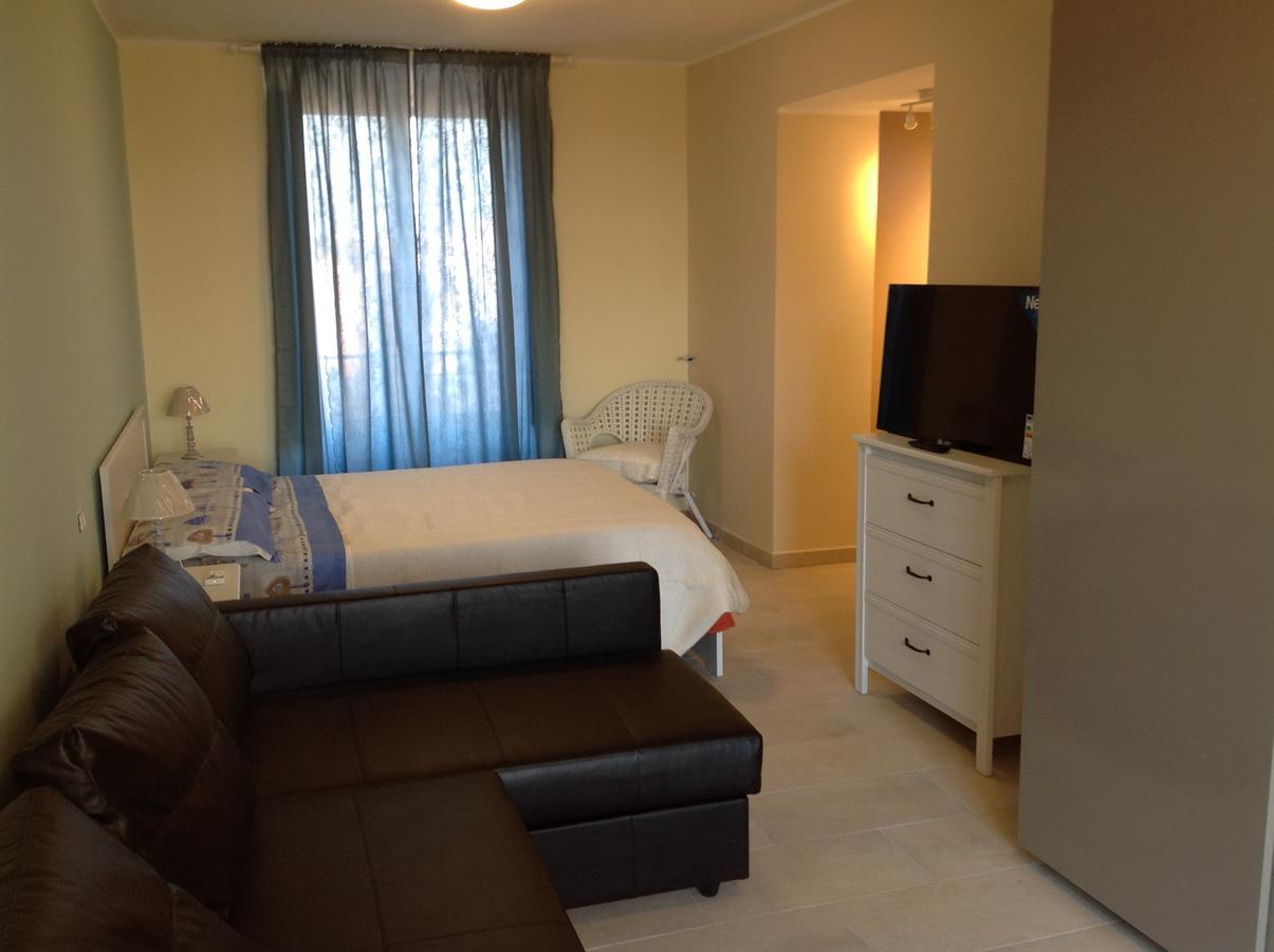 Terrazze Bella Epoque Bed & Breakfast Acireale Exterior photo