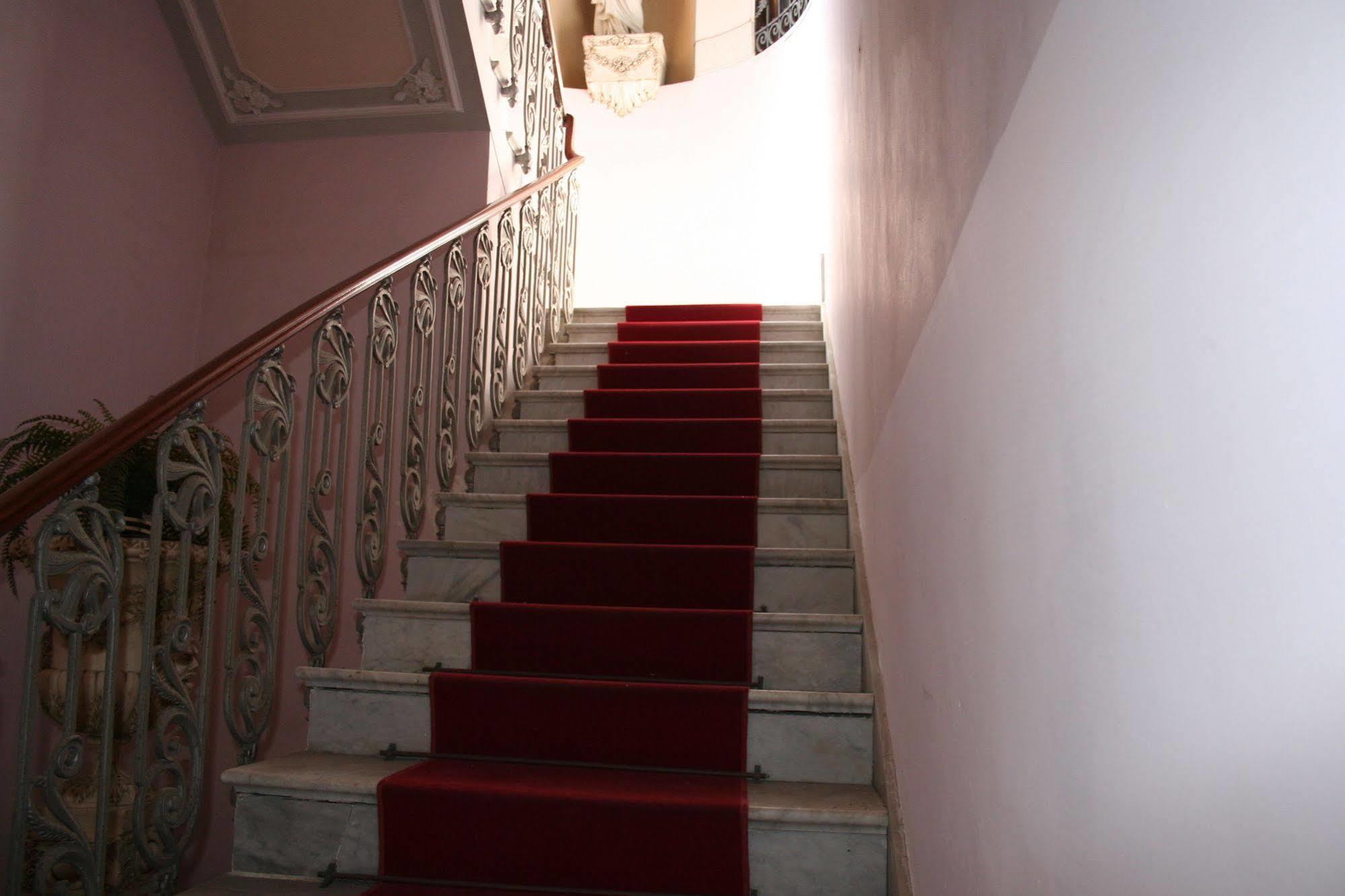Terrazze Bella Epoque Bed & Breakfast Acireale Exterior photo